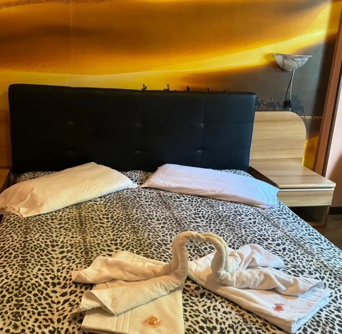 Sleep Well Hotel Total 2 Stelle Pisogne