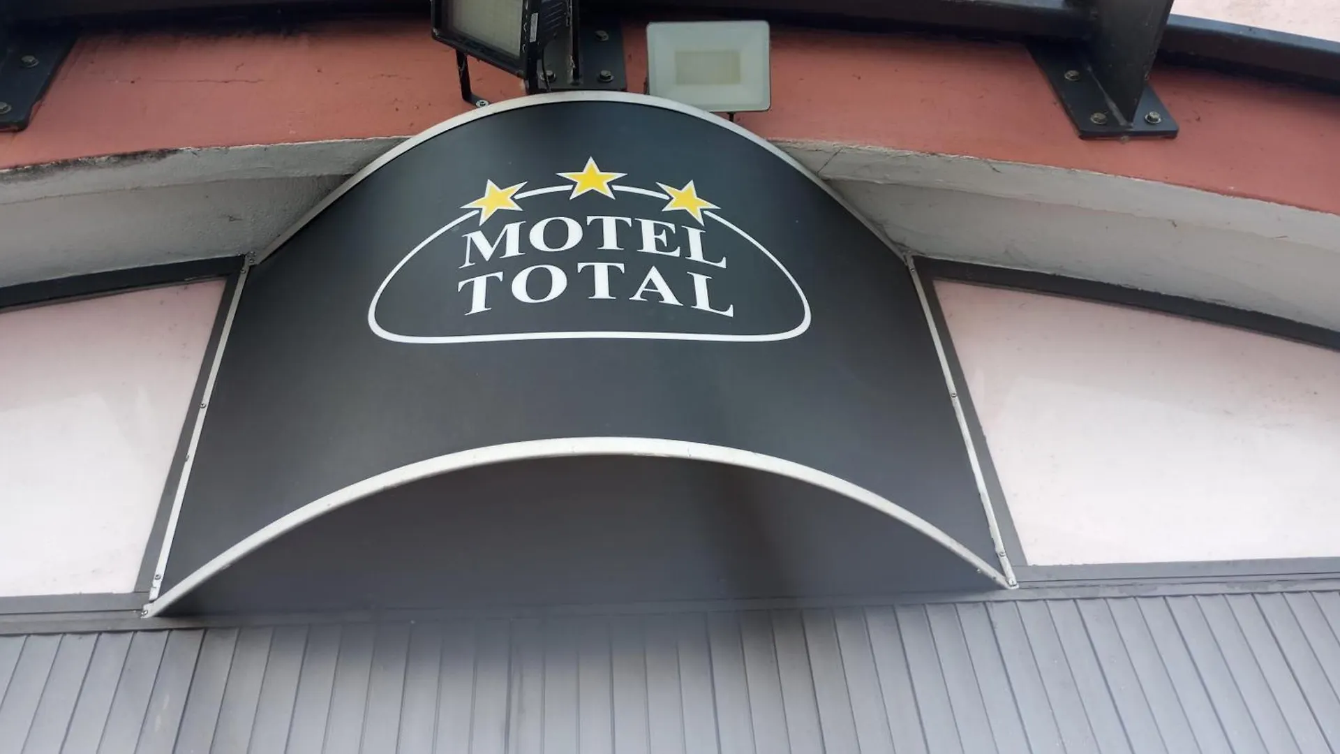 Sleep Well Hotel Total 2 Stelle Pisogne